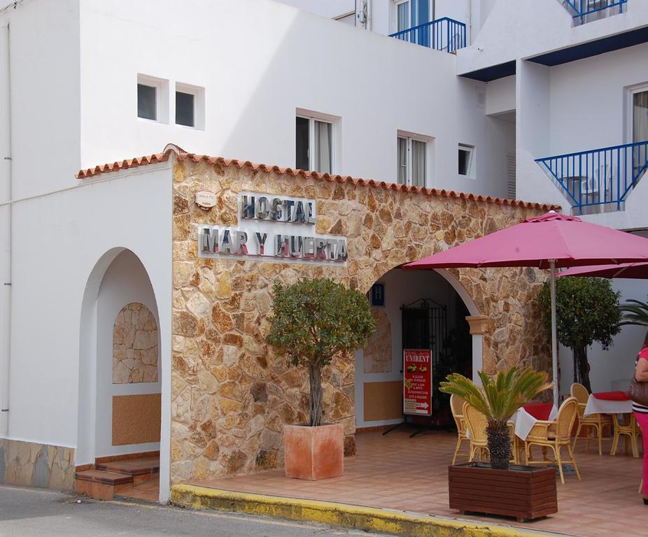 Hostal Mar Y Huerta Es Cana Buitenkant foto